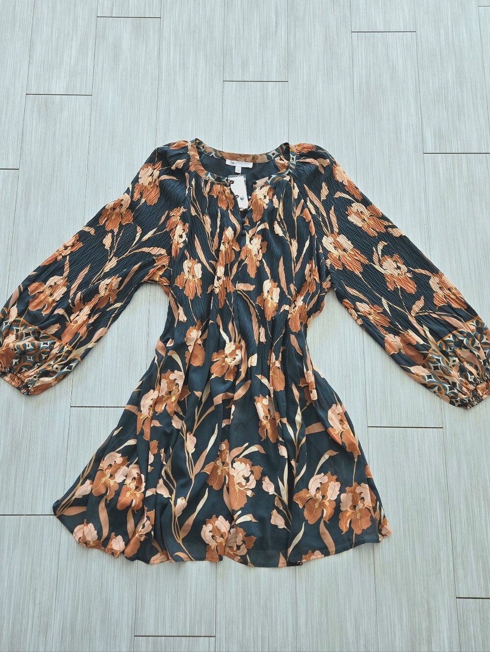 DR2 Long Sleeve Floral Swing Dress